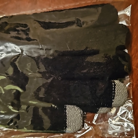 Womens Tech Touch Gloves - Picture 3 of 4